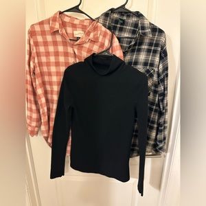 Flannel and turtleneck bundle